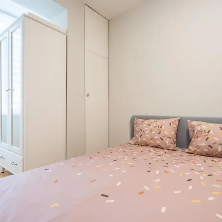 The Right Choice 10 Sofia